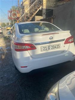 نيسان سنترا